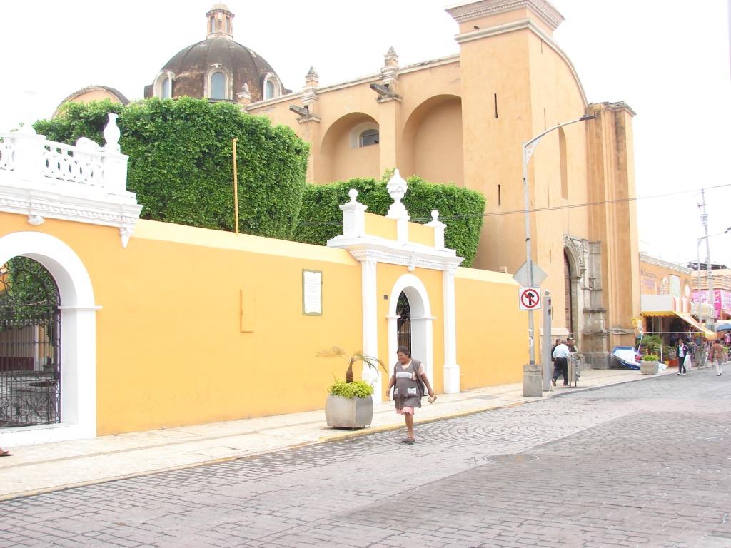 Existen edificaciones en Tehuacán que se vieron afectadas en mayor grado con los sismos de recientes (Apolonia Amayo)
