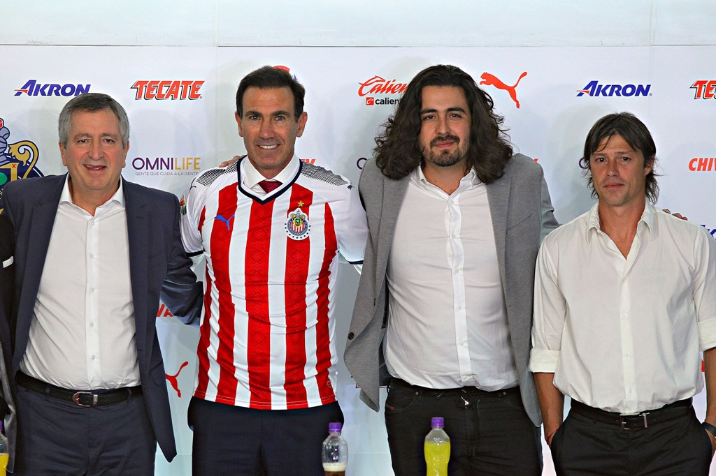 Chivas, una directiva conflictiva (Imago7)