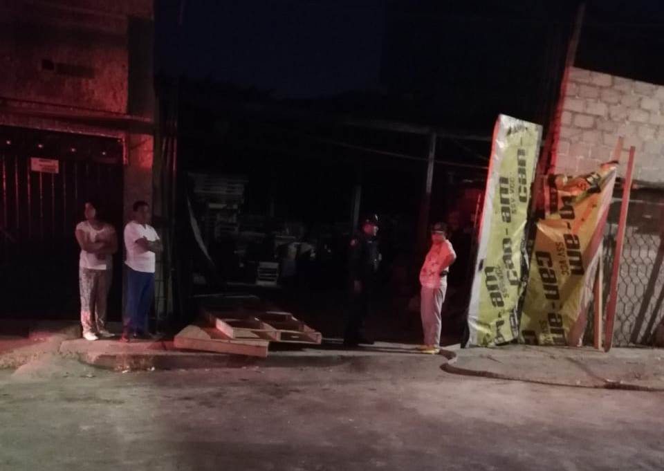 El túnel fue hallado dentro de una maderería en la colonia Tezozomoc.