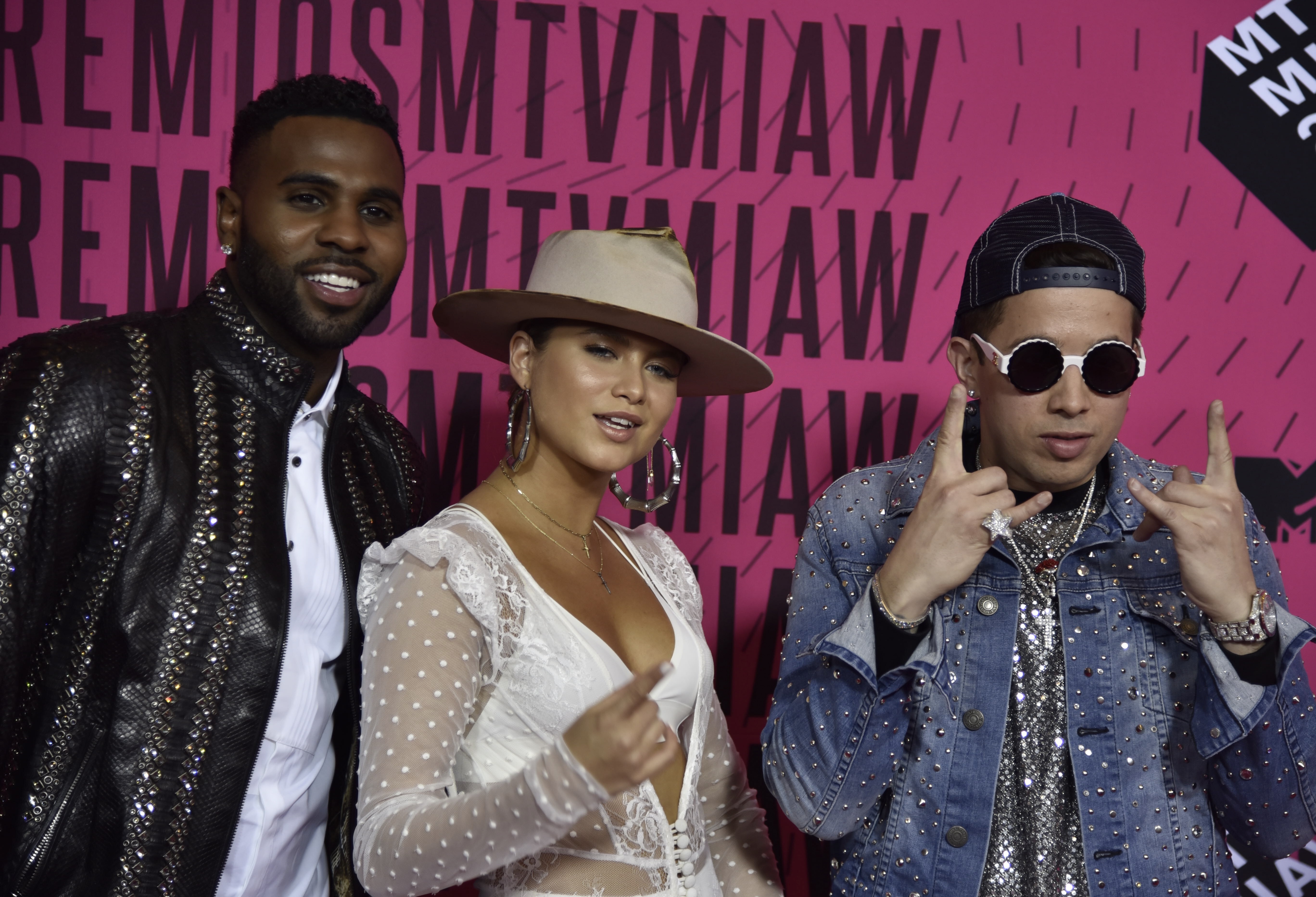 Famosos llegaron a la gala de los Premios MTV MIAW 2018  (Foto: Cuartoscuro)