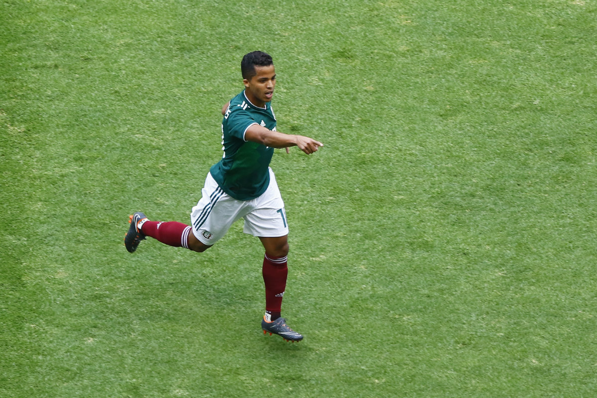 Giovani dos Santos abrió el marcador en el minuto 12 (Imago7)