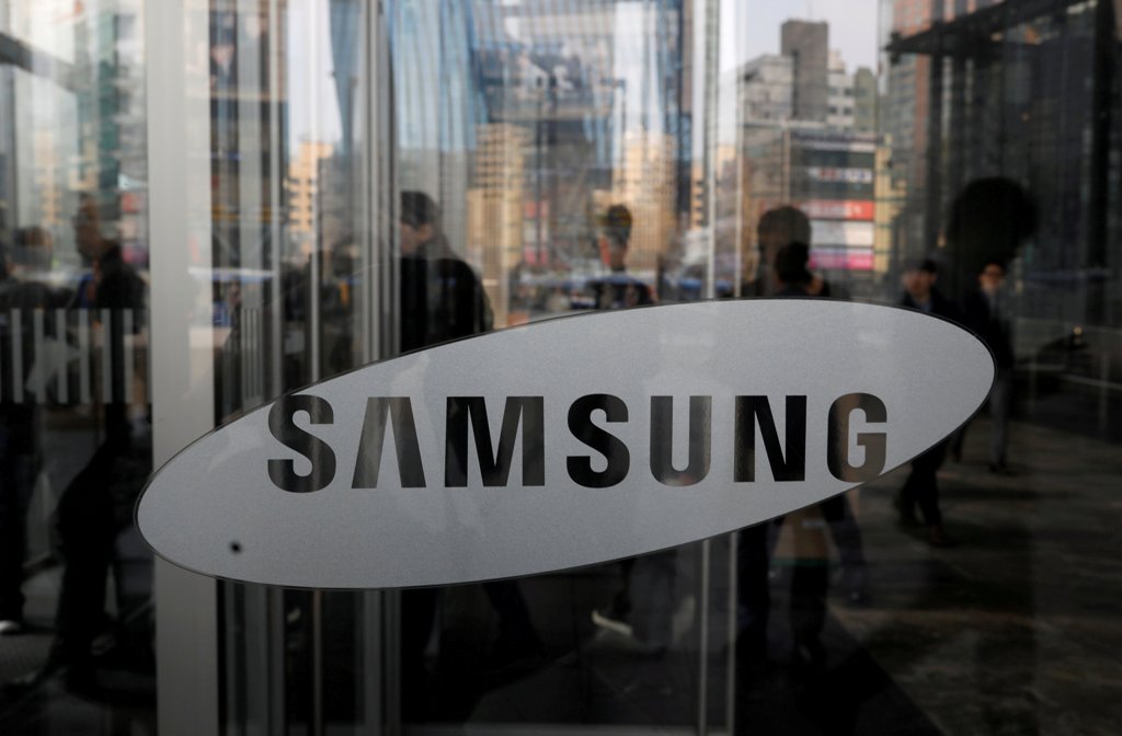 Samsung no deberá de actualizar sus teléfonos viejos. (Reuters)