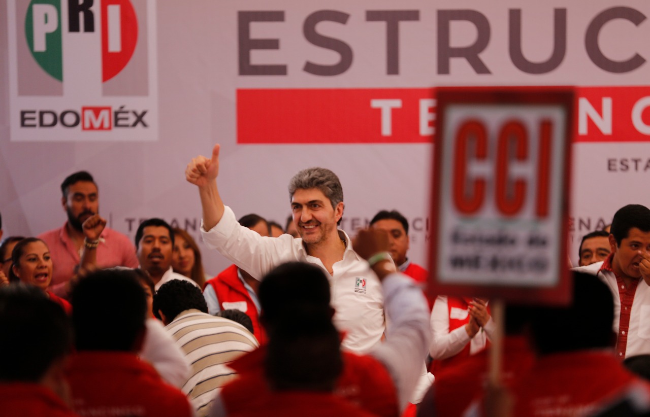 Durante el encuentro político. (Especial)
