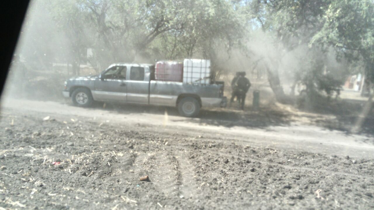 Ejército en enfrentamiento con guachicoleros. (Foto cortesía)