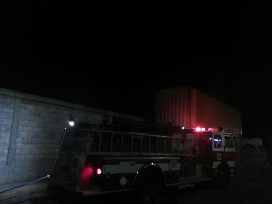 Protección Civil logró sofocar el incendio. (Cortesía)