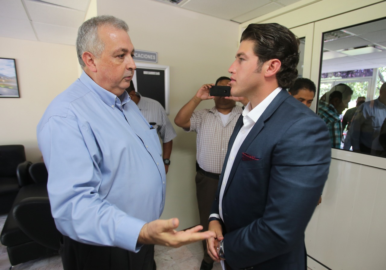 Samuel García, coordinador de MC y  Javier Garza y Garza, fiscal Anticorrupción.  (Roberto Alanís).