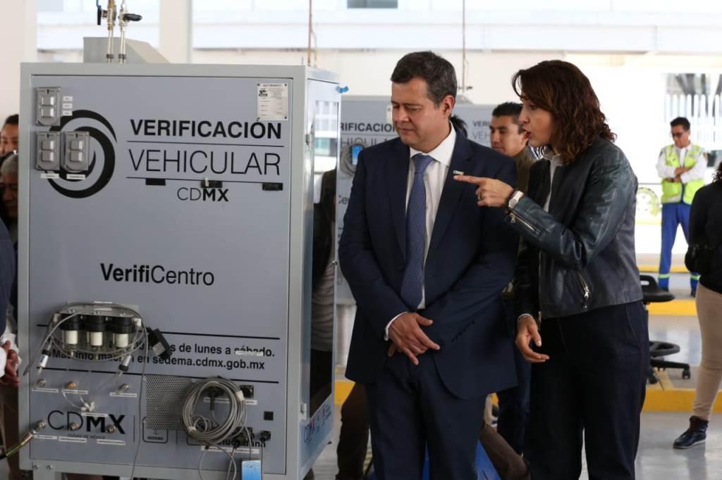 Amieva resaltó que el gobierno capitalino tiene  un software de medición de contaminantes único. (Octavio Hoyos)