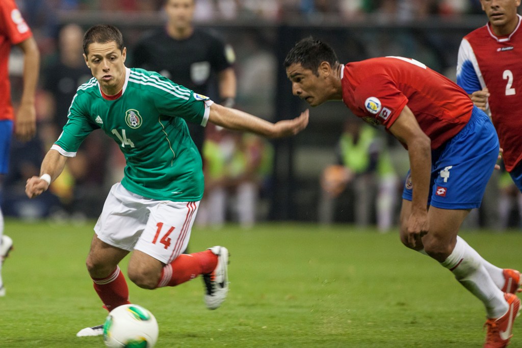 ‘Chicharito’ es parte del video del tema “Live It Up”.  (Cuartoscuro)