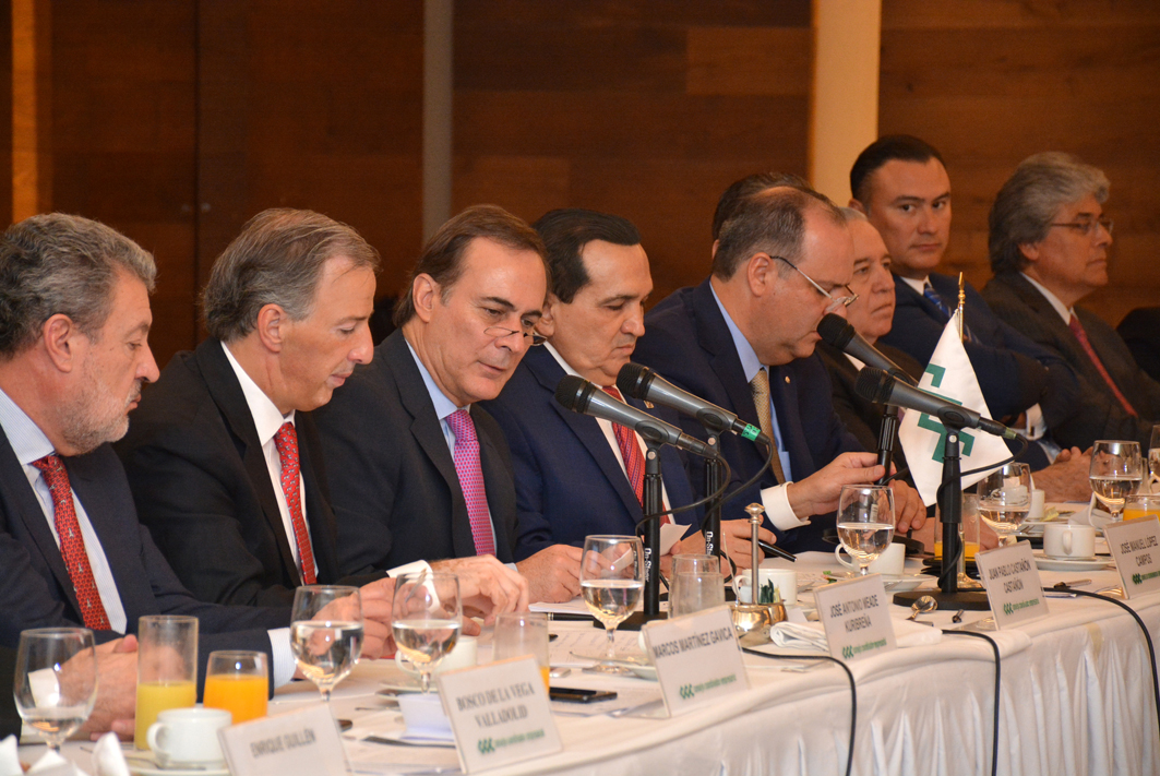 El Consejo Coordinador Empresarial (CCE) recibió al candidato a la presidencia de México, José Antonio Meade. (Foto: Cortesía CCE)