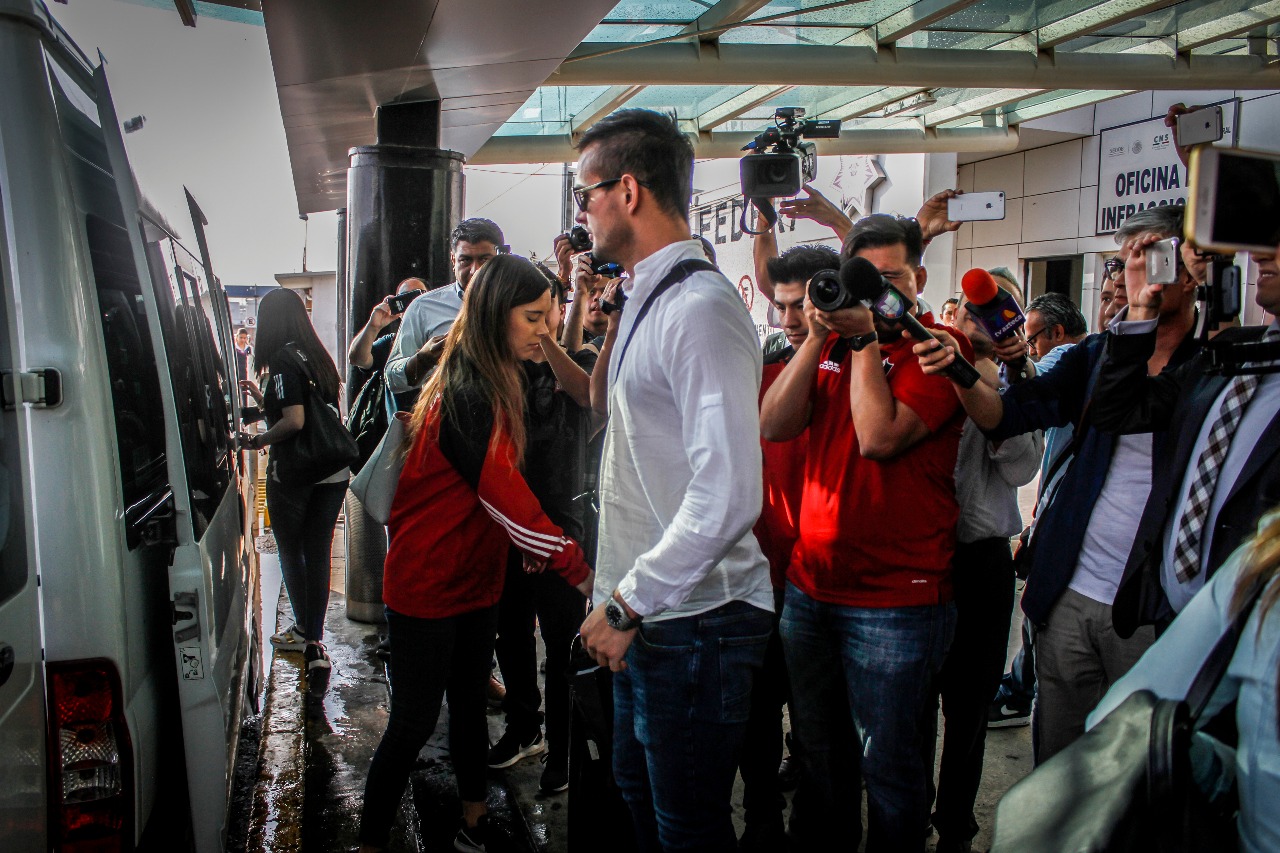 Octavio Rivero  en su llegada a Guadalajara (Francisco Martínez)