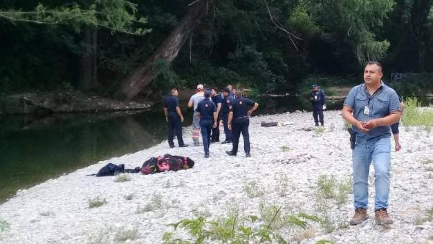 El cuerpo fue ubicado cuatro metros de profundidad del río, en una zona ubicada a espaldas del Parque La Pastora. (Foto: Lourdes Soler)