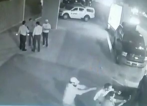 Después de dispararle el agresor salió corriendo. (Milenio Digital)
