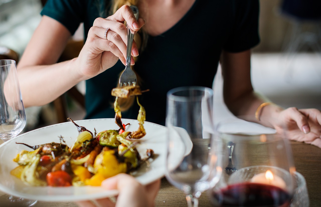 Existen alimentos o ingredientes que pueden afectar tus capacidades cognitivas. (Especial)