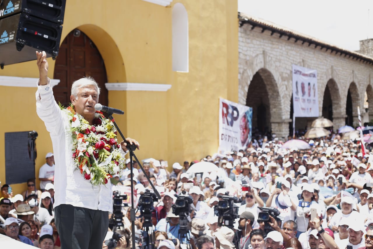 El candidato presidencial criticó que en esta región de Chiapas no funcionaron programas sociales como la Cruzada contra el Hambre.