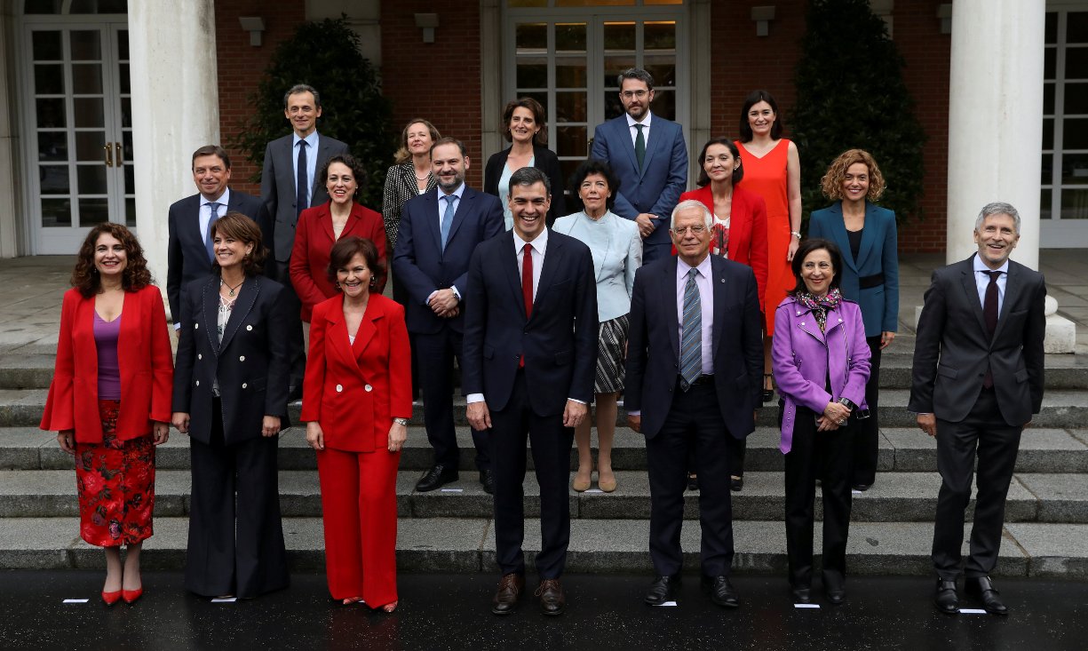 Once mujeres y seis hombres conforman el gabinete de ministros del presidente español Pedro Sánchez (Foto: Reuters).