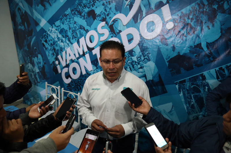 Exhortaron a los candidatos y militantes de otros partidos políticos a que se conduzcan con civilidad en la jornada electoral para mantener la paz. (J