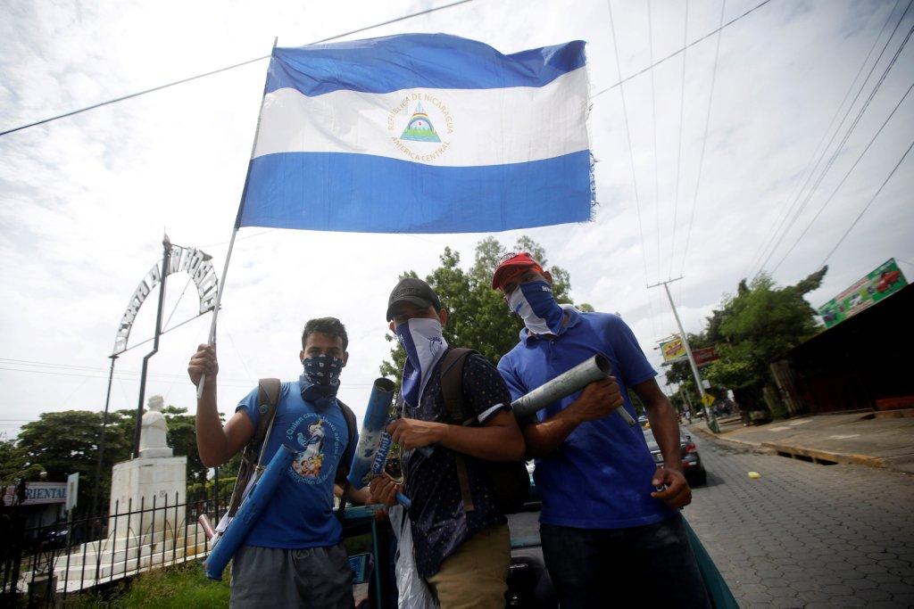 El gobierno aceptó que comisiones internacionales investiguen las muertes violentas durante las protestas. (Reuters)