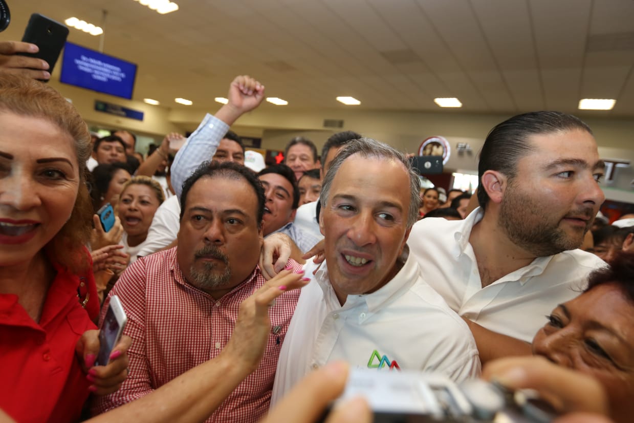 El candidato presidencial prometió que creará más empleos durante su gobierno. (Jorge González)