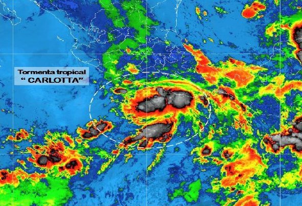 Se espera que 'Carlotta' toque tierra esta noche o durante la madrugada de mañana. (Twitter @conagua_clima)