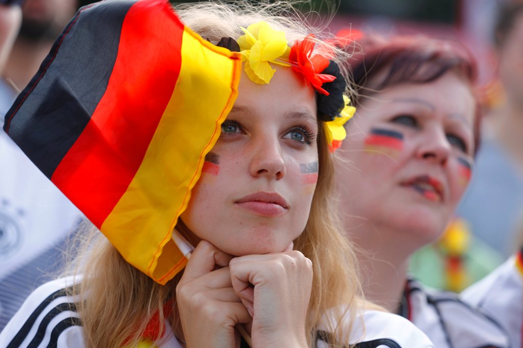 Las mejores postales de las bellezas presentes en el día 4 del Mundial Rusia 2018 (Reuters)