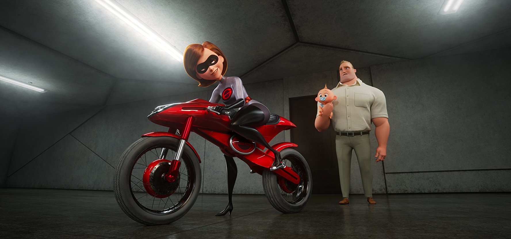 La secuela de 'Los Increíbles' rompió un récord al recaudar 180 millones de dólares para una película animada (Disney/Pixar).