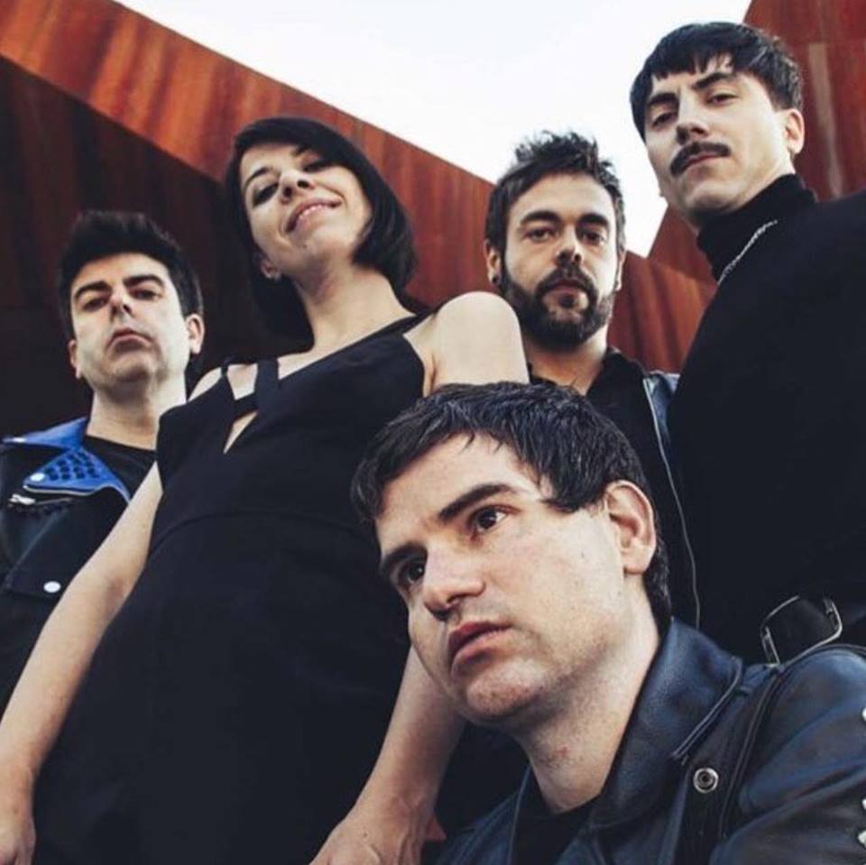 La banda española ofrecerá un concierto en el Plaza Condesa el 25 de octubre para presentar su más reciente trabajo discográfico (Facebook Dorian).