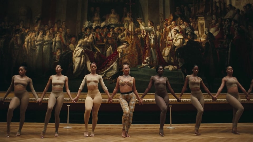 La coronación de Napoleón, de Jacques-Louis David, es sólo uno de las obras de arte que aparecen en "Apeshit", el nuevo video de Beyoncé y Jay-Z (Espe