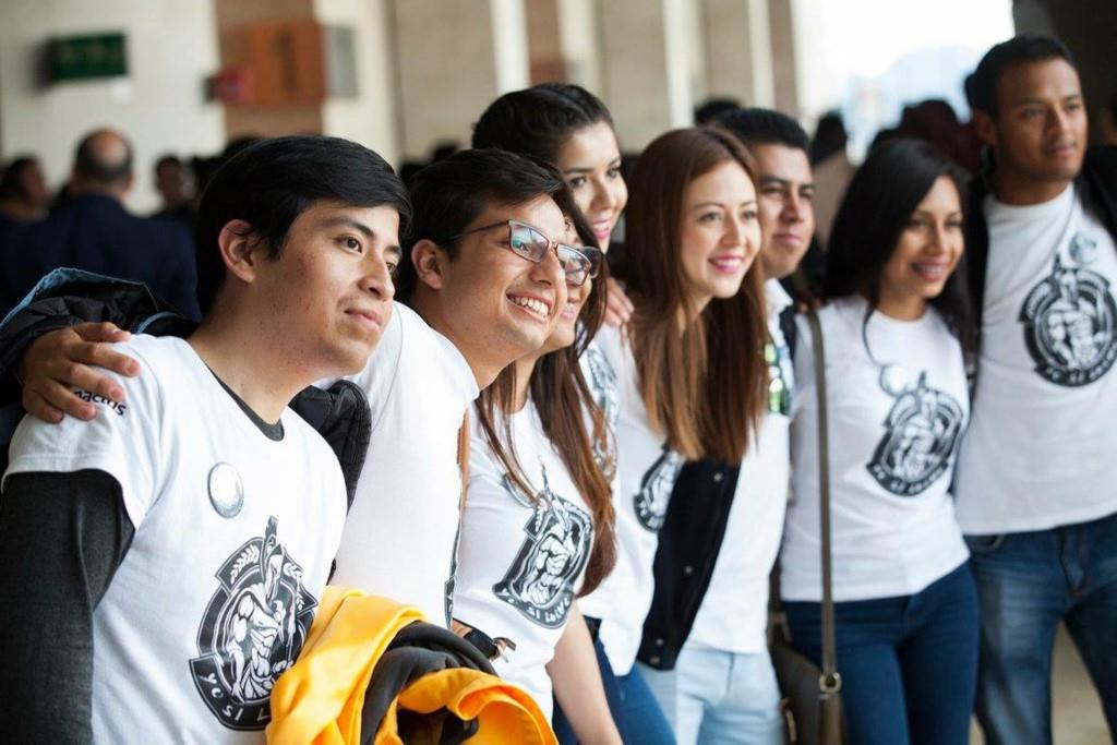 Equipo Enactus UAP, creador de ladrillo adicionado con PET, más ligero, ecológico y económico. (Especial)