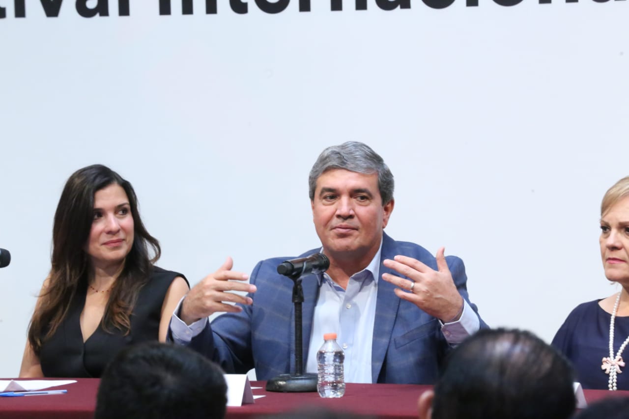 El mandatario interino de Nuevo León, Manuel González,  señaló que la legislación debe acatarse. (Foto: Leonel Rocha)