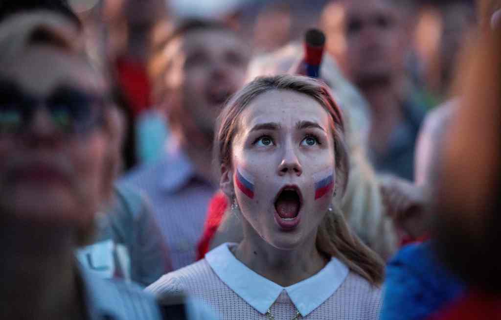 Aficionada de Rusia en el Mundial (AFP)