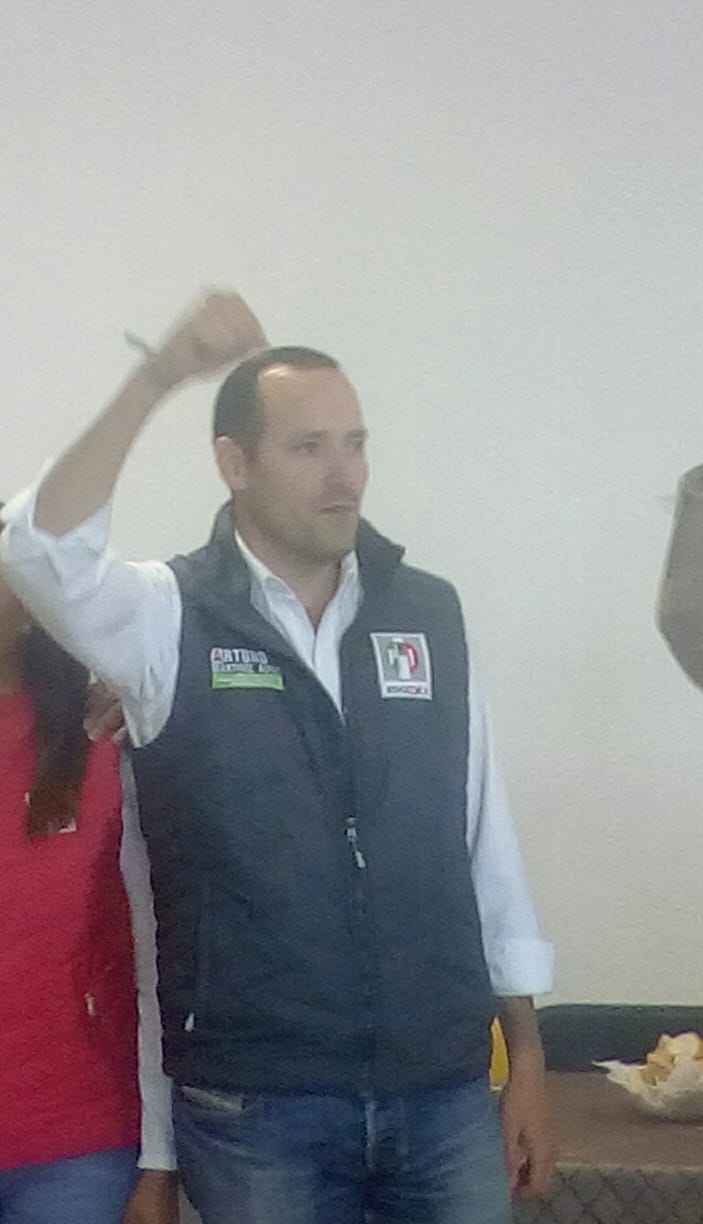 Arturo Martínez Alfaro, candidato del PRI a la alcaldía de Huixquilucan.