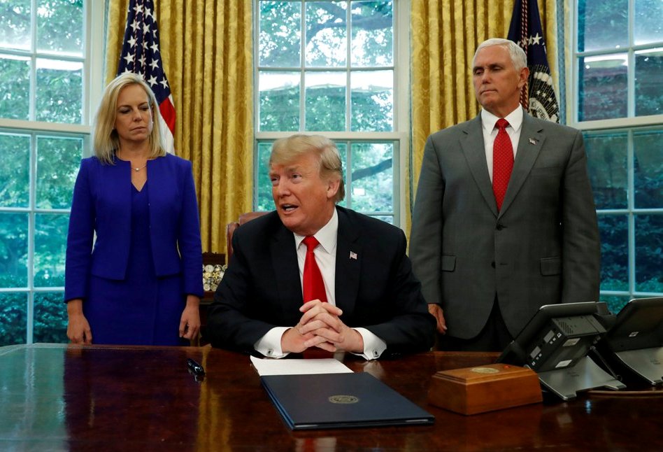 Donald Trump afirmó que continuará la política 'tolerancia cero'. (Foto: Reuters)
