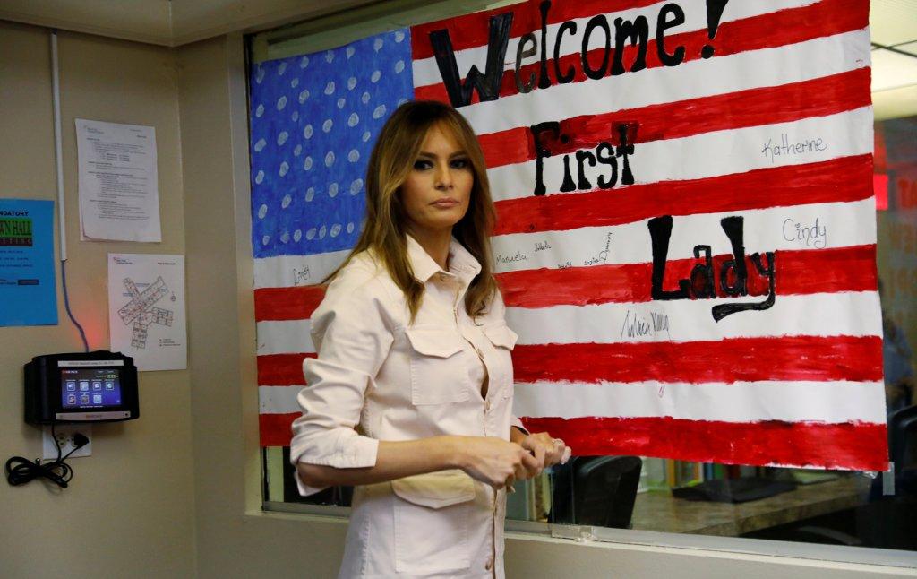 Melania dijo que le gustaría ayudar a los niños que han sido separados de sus padres. (Reuters)