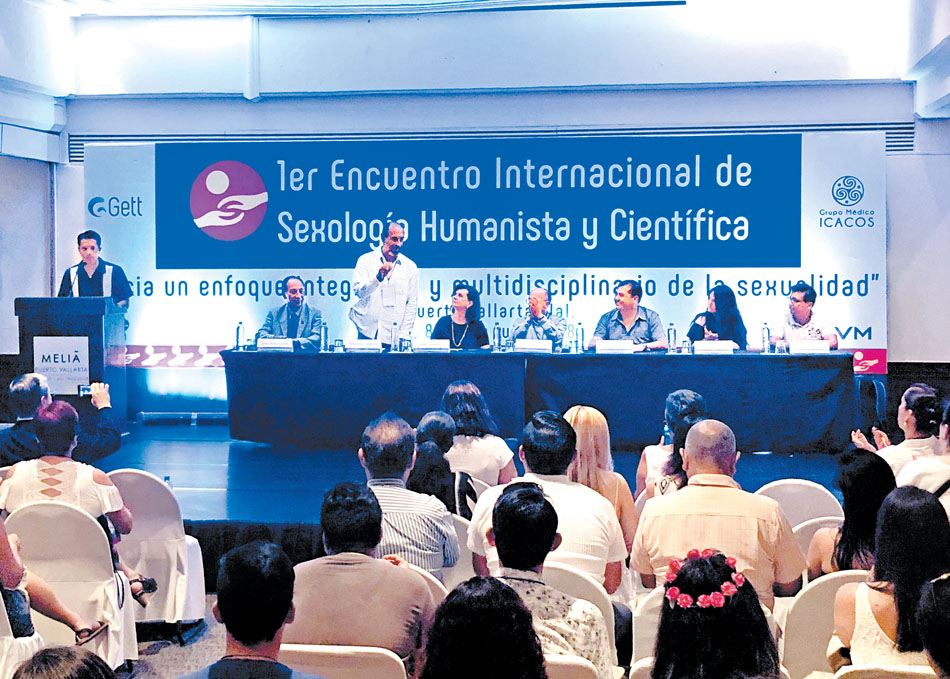 Durante tres días los asistentes pudimos ser partícipes de una serie de conferencias, talleres, mesas redondas y simposios. (Verónica Maza B.)
