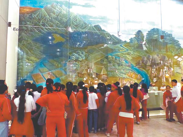 Proponen actividades entretenidas para que los niños puedan divertirse en su estadía en los museos.