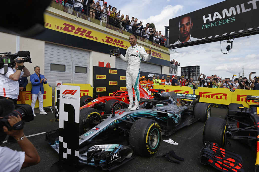 Lewis Hamilton gana el GP de Francia y recupera el liderato en el Mundial de Pilotos de F1 (AP)