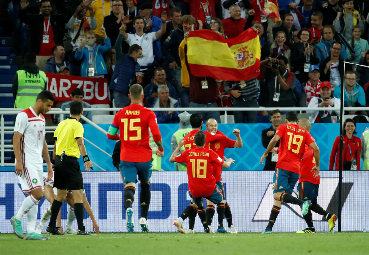 El festejo de España por el gol de Isco (Reuters)
