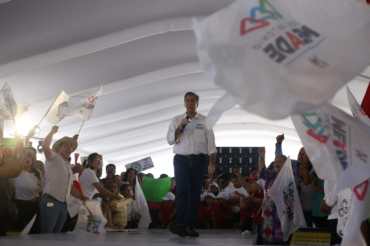Meade pidió a sus simpatizantes convencer a los electorales (Ariana Pérez).