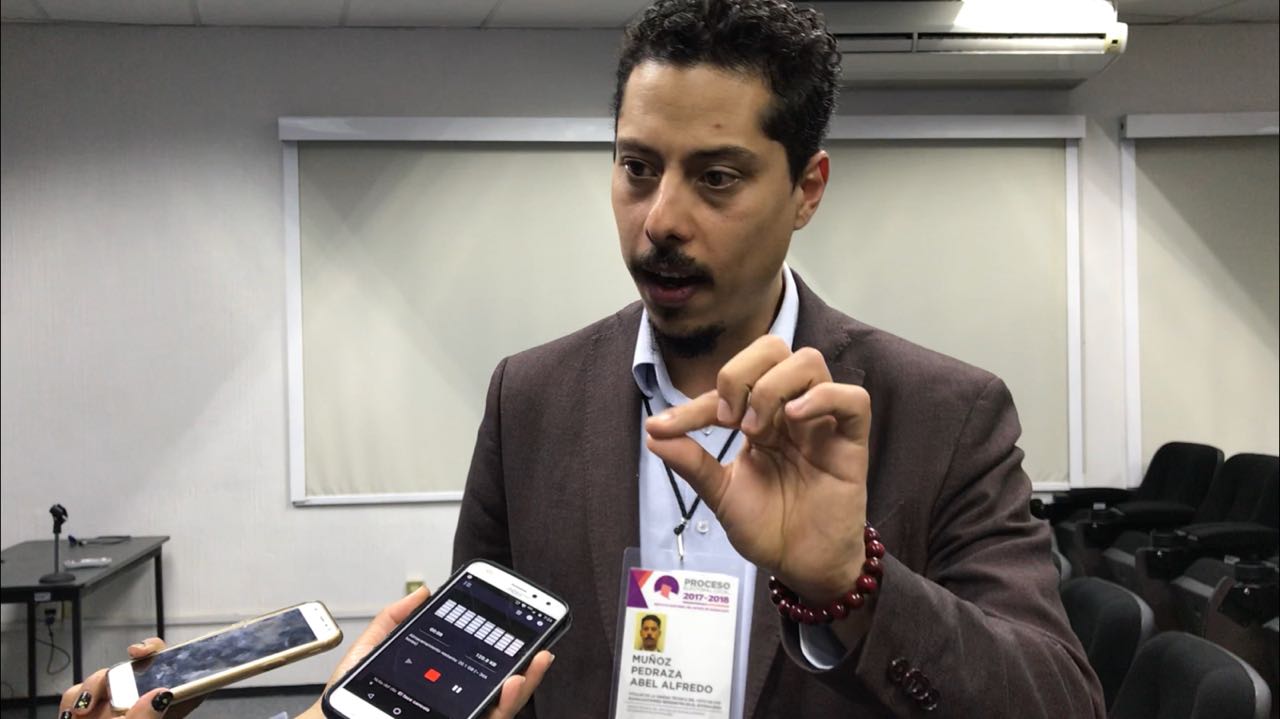 Titular de la Unidad Técnica del Voto de los Guanajuatenses Residentes en el Extranjero, del IEEG, Abel Muñoz Pedraza. (Carlos Olvera)