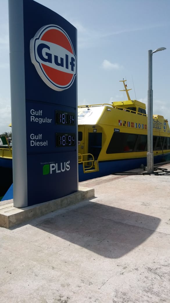 Estación marina de Gulf en Puerto Juárez, Cancún. (Foto: Guadalupe Romero)