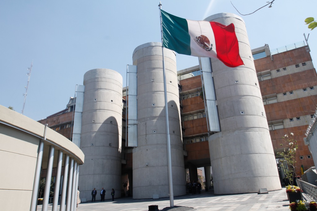 Sala Regional Especializada del Tribunal Electoral del Poder Judicial de la Federación (TEPJF) (Ariana Pérez)