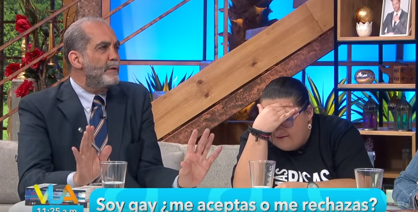 "Los homosexuales no existen" dijo un psicoterapeuta en 'Venga la alegría', provocando una gran controversia (Azteca).