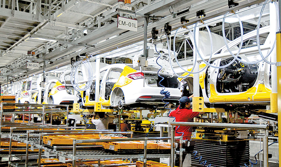 En su planta, Kia Motors da empleo a más de 2 mil personas. (Araceli López)