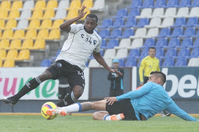 Club Puebla se enfrentó a la Jaiba Brava.