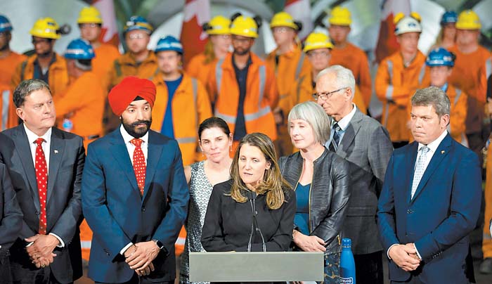 La ministra canadiense de Asuntos Exteriores envió a Washington un mensaje de firmeza pero a la vez de conciliación.