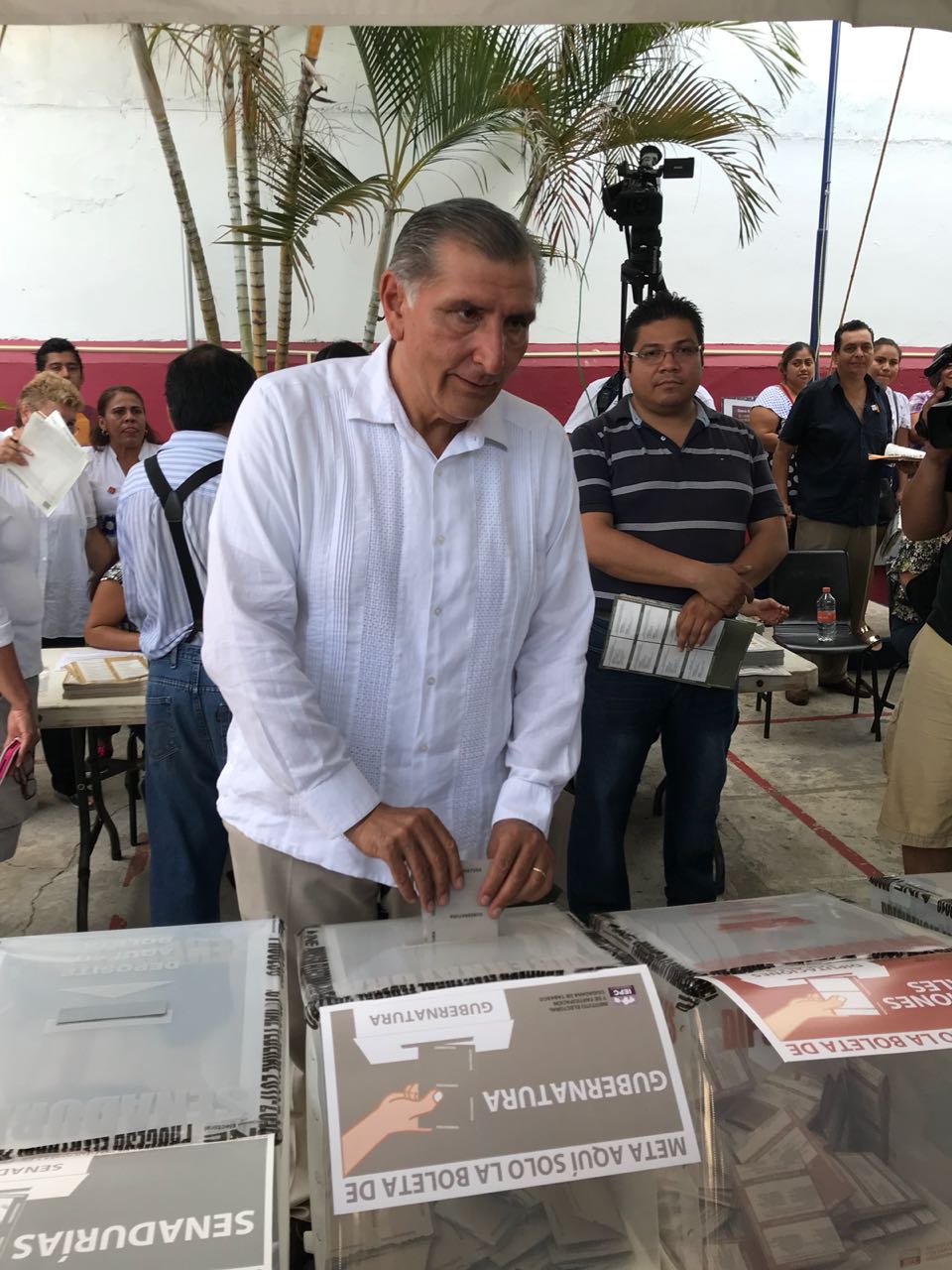 Adán Augusto López Hernández