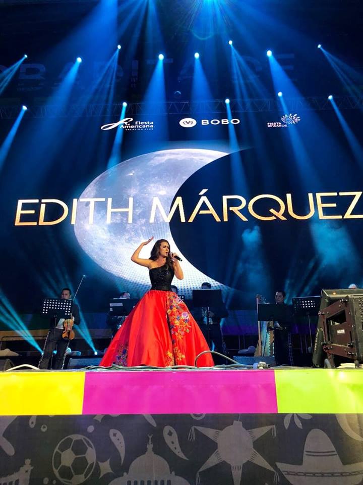Edith Márquez se presentó en Rusia con mariachi. (Cortesía: Bobo producciones)