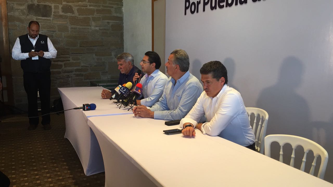 "Por Puebla al Frente" presentará 25 denuncias más contra Morena, sumando 31 durante esta jornada electoral. (Elvia García)
