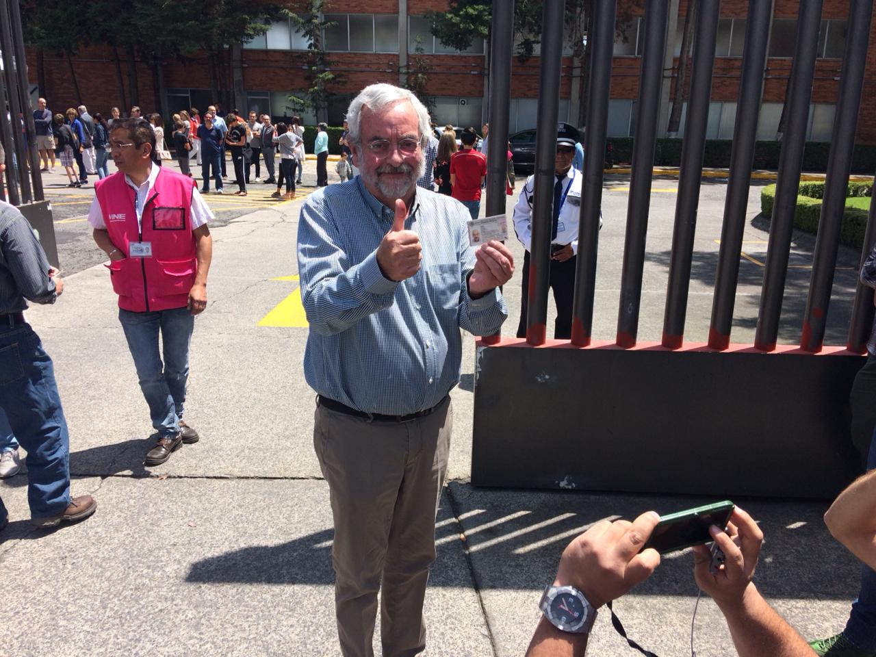 El rector de la UNAM votó en la delegación Cuajimalpa. (Yanira Franco)