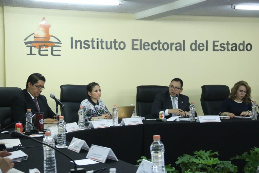 El Comité Técnico Asesor del Conteo Rápido del INE dio la ventaja a Martha Erika Alonso Hidalgo de la coalición "Por Puebla al Frente"